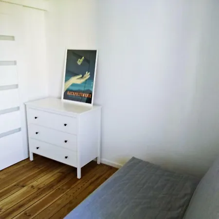 Door By The Apartman